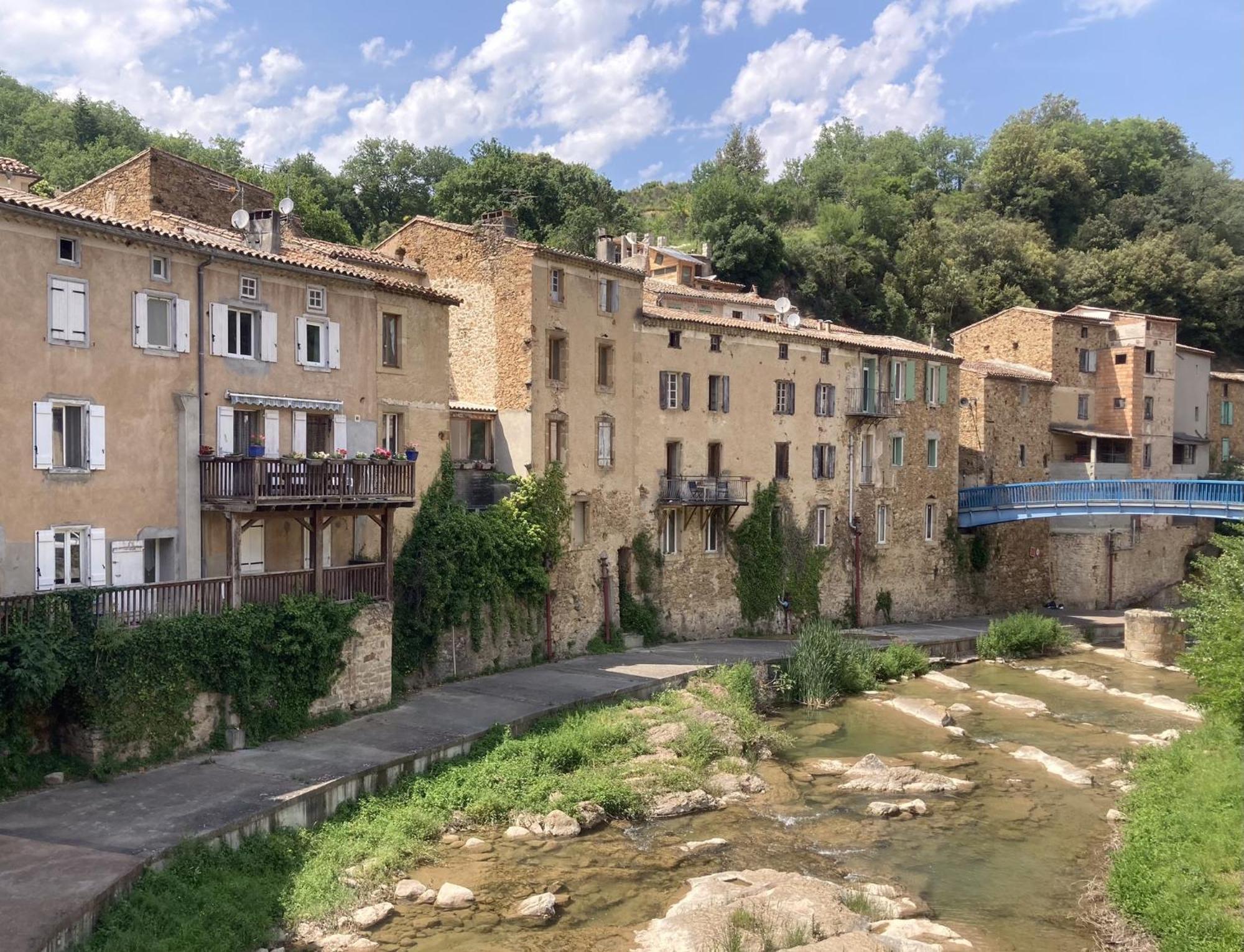 Les Deux Chevaux Chambres d’Hôtes Rouvenac Exterior foto